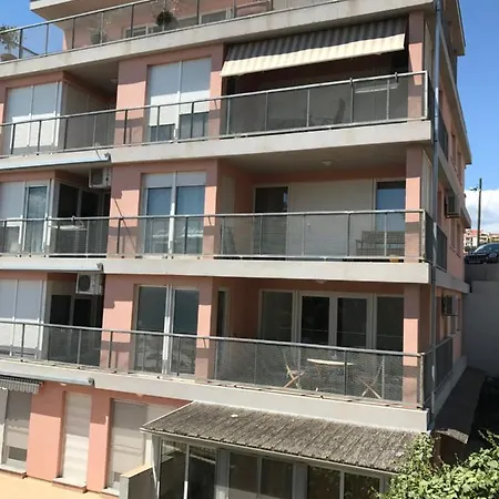 Azure Horizon - Sea View&free Parking Split