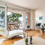 Azure Horizon - Sea View&free Parking *