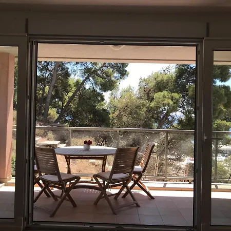 Apartment Sea View *
