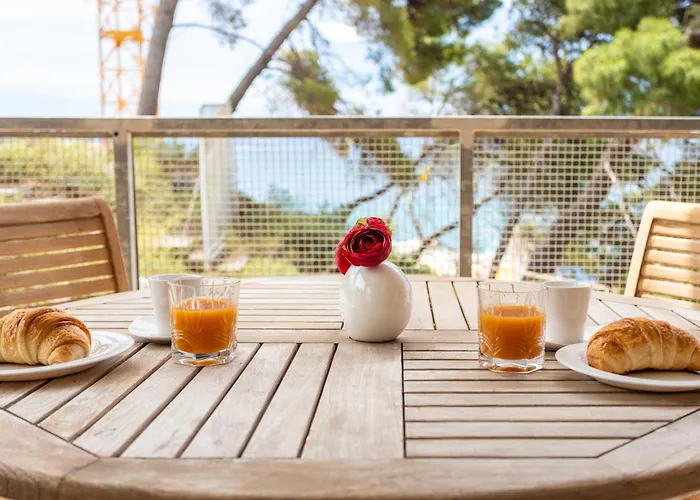 Azure Horizon - Sea View&free Parking * Split